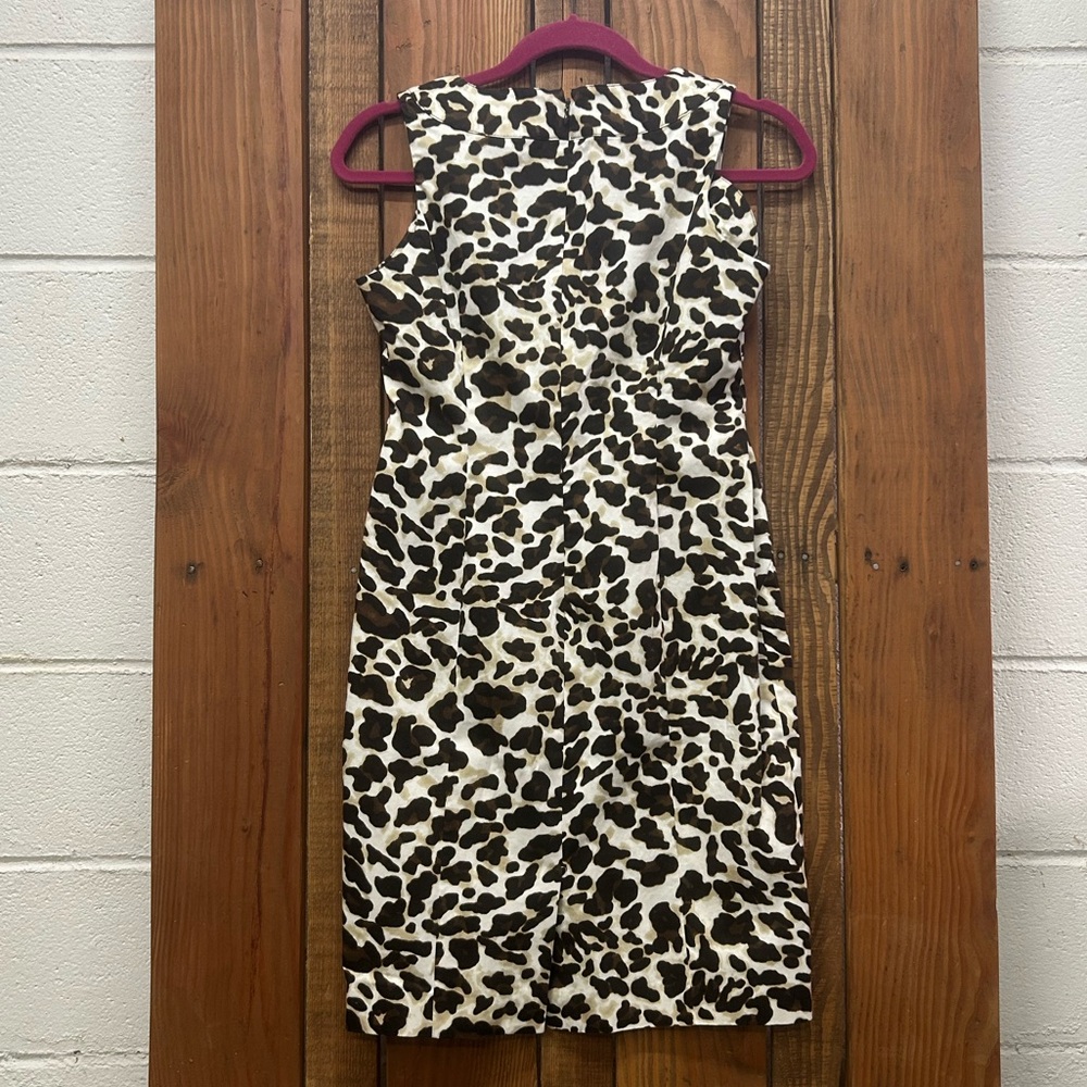 Jones New York size 2 petite leopard dress - Picture 8 of 9